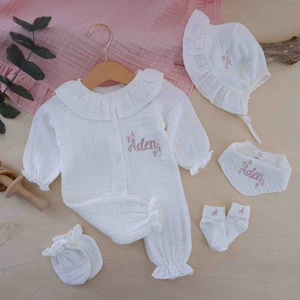 Momand Design 5 Li Set Kız Bebek Isimli Müslin Hastane Çıkışı