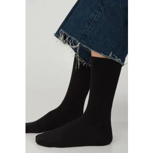 Lastik Örgülü Soket Çorap Beyaz-Siyah