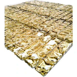 Mutfak Tezgah Arası ve Iç Dekorasyon için Altın Kristal Mozaik. Cam ölçüsü: 15x73x6 mm. File ölçüsü: 30x30 cm. ( 1 Koli = 6 File Karo = 0.54 m2 fiyatıdır )
