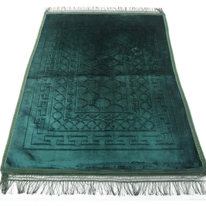 Lüx Kalın Yumuşak Kaymaz Taban Peluş Seccade 80 x 120