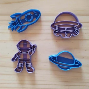 Astronot Set 4'lü  Kek Kurabiye Oyun Hamuru Kalıbı