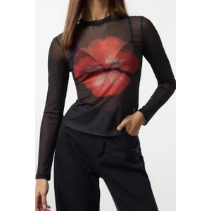 Stil Kadın Siyah Çiçek Baskılı Fitted Vücuda Oturan Tül Esnek Bluz Regular Örme Slim Kalıp