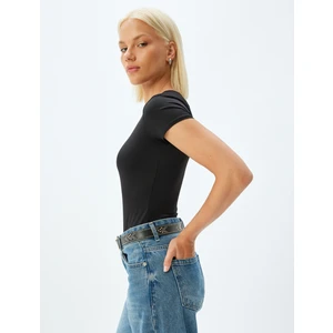 Basic Body Kısa Kollu Bisiklet Yaka Slim Fit