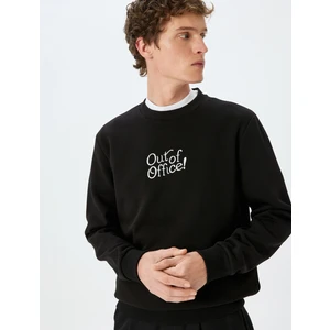 Pamuk Karışımlı Bisiklet Yaka Slogan Baskılı Sweatshirt