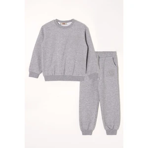 W Nakışlı Gri Renk Erkek Çocuk Eşofman Takım