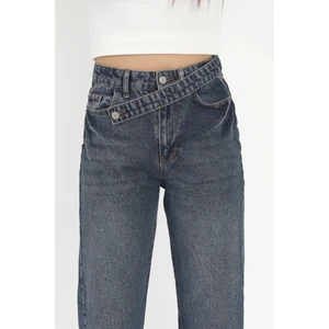 Kadın Straight Fit Jean Mavi Tint Yıkama Kemer Detaylı Yüksek Bel %100 Pamuk - 672-2467