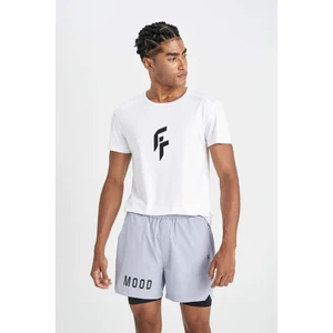 DeFactoFit Slim Fit Dar Kesim Fermuarlı Telefon Cepli Taytlı Şort Z2147AZ24AU