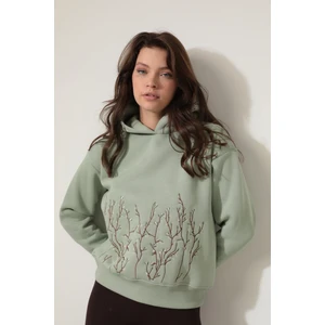 Yeşil Önü ve Kapüşonu Dal Nakışlı Kapüşonlu Sweatshirt - 2429