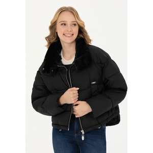 U.S. Polo Assn. Kadın Siyah Mont 50271165-VR046