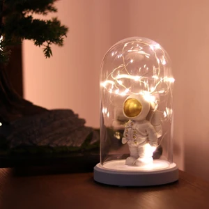 By Lamp Işıklı Fanus Gold Astronot Figürlü Lamba
