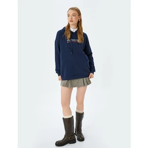 Slogan Baskılı Kapüşonlu Uzun Kollu Şardonlu Oversize Sweatshirt