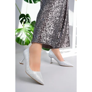 Starlight Model Kadın Gümüş Parlak Abiye Sivri Burun Stiletto Topuklu Ayakkabı