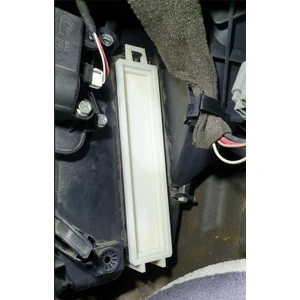 Renault Laguna 3 Polen Filtresi Kapağı