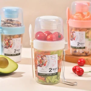 BG Signature 2 Katmanlı Bpa Içermeyen Salata ve Atıştırmalık Kabı - Sos Hazneli, Taşıma Ipli ve Kaşık/çatal Setli