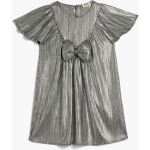 Fiyonklu Parlak Elbise Yuvarlak Yaka Kısa Kollu