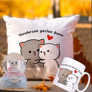 Yorulursan Yaslan Bana Puf Yastık & Kupa & Lucky Cat Kedi Müzikli Işıklı Kar Küresi