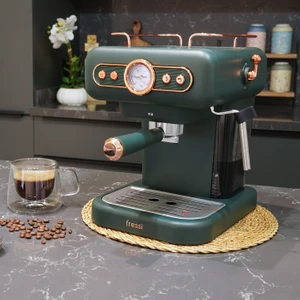 Em-01 Ristretto Süt Köpürtücülü 20BAR Basınçlı Espresso Latte Cappuccino Americano Makinesi 1,2lt