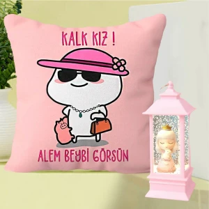Kalk Kız Alem Beybi Görsün Yastık & Kedili Kız Işıklı Pembe Kar Küresi