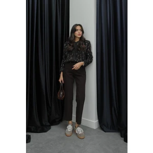 Koyu Kahve Boy Fit Kesik Paça Jean