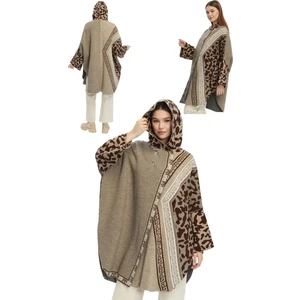 Maruf Shop Kadın Büyük Bedene Uygun Kapüşonlu Kışlık Kalın Leopar Desenli Panço