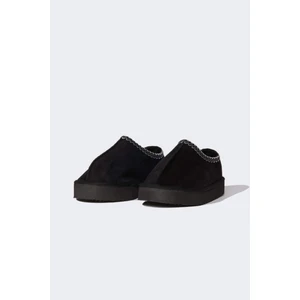 Kadın Düz Taban Slip On Terlik E4235AX24AU