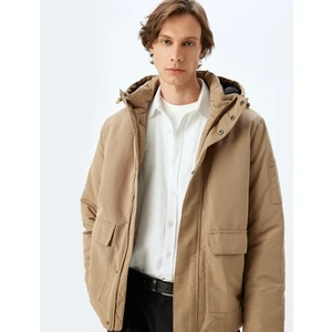 Fermuarlı Slim Fit Kapşonlu Mont