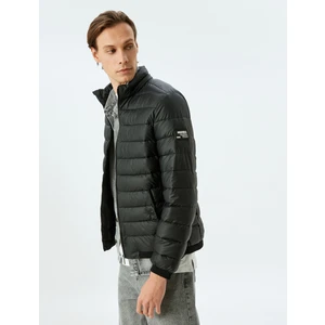 Dik Yaka Etiket Detaylı Slim Fit Şişme Ceket