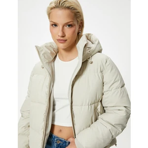 Kapüşonlu Şişme Mont  Cepli Fermuarlı