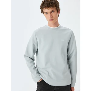 Bisiklet Yaka Basic Pamuk Karışımlı Minimal Baskılı Sweatshirt