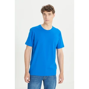 360 Derece Her Yöne Esneyen Slim Fit Bisiklet Yaka Tişört