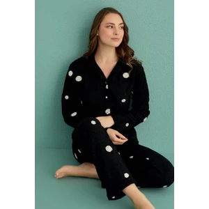 Kadın Uzun Kol Önden Düğmeli Buklet Siyah Pijama Takım C1T1N4O01-11