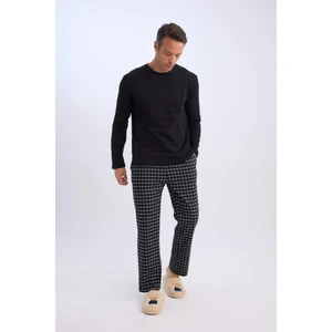 Regular Fit Pijama Takımı Bisiklet Yaka Uzun Kollu Üst Kareli Uzun Alt C6124AX24CW