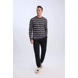 Regular Fit Pijama Takımı Bisiklet Yaka Çizgili Uzun Kollu Üst Uzun Alt D0942AX24WN