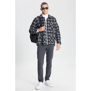 ALTINYILDIZ CLASSICS Erkek Siyah Comfort Fit Rahat Kesim Gömlek Yaka Desenli Kışlık Gömlek Ceket