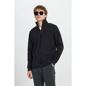 Altınyıldız Classics Erkek Siyah Standart Fit Normal Kesim Içi Polarlı Dik Bato Yaka Pamuklu Sweatshirt