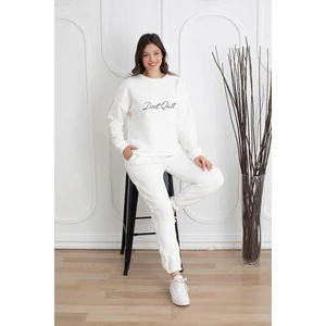Kadın Beyaz Bisiklet Yaka Beli ve Paçası Lastikli Pamuklu 3 İplik Cepli Eşofman Takımı, Spor Giyim