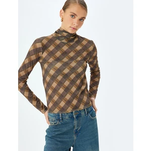 Uzun Kollu Dik Yaka Ekose Bluz