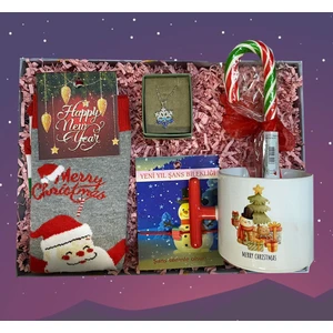 Yeni Yıl Hediye Kutusu Şans Bilekliği Kırmızı Kupa Yılbaşı Temalı 20 Parça Set