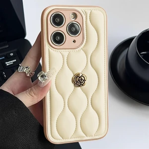 Apple iPhone 11 Pro Max Uyumlu Kılıf Zebana Camellia Deri Kılıf Bej