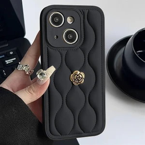 Apple iPhone 13 Uyumlu Kılıf Zebana Camellia Deri Kılıf Siyah