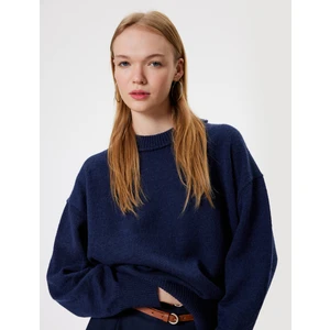 Basic Triko Kazak Bisiklet Yaka Düşük Omuzlu