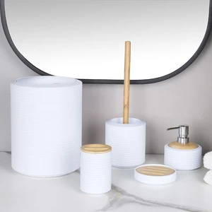 Akrilik 5 Parça Banyo Seti Beyaz