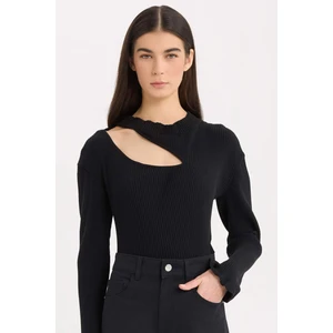 Slim Fit Dar Kesim Yarım Balıkçı Yaka Basic Düz Fitilli Kaşkorse Uzun Kollu Tişört	 C8473AX24AU