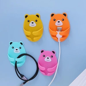 Kendinden Yapışkanlı Sevimli Sarılan Ayı Kablo Tutucu (4 Adet)