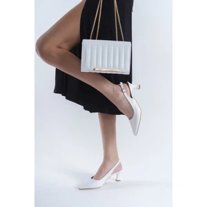 Beyaz Arkası Açık Topuklu Stiletto Ayakkabı ve Çanta Kombini