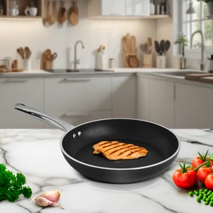 Atlanta 26 cm Tava Black