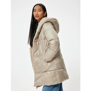 Uzun Şişme Mont Suni Kürk Yaka Kapitone Cepli Rahat Kalıp