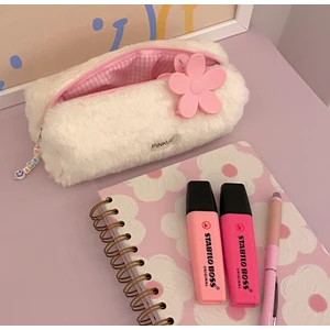 Beyaz Peluş Kalemlik