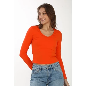 Penye Bizden V Yaka Slim Fit Tişört-Mercan