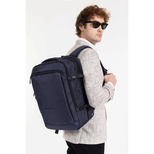 Case Club Dada 12 Su Geçirmez Kumaş Ekstra Hacimli Fonksiyonel Sırt El Çantası 15.6 Inç